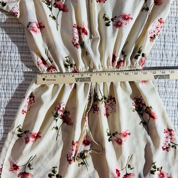 Stella Tweed Sheer Ivory And Floral Dress/Top, Size S - Picture 5 of 10